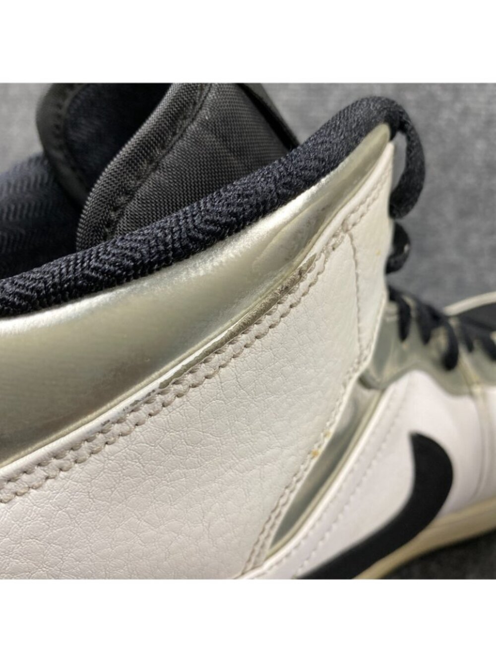 Jordan 1 Mid Sneakers Mens 12 Alternate Think 16 White Black Silver 554724-121 - Picture 12 of 16